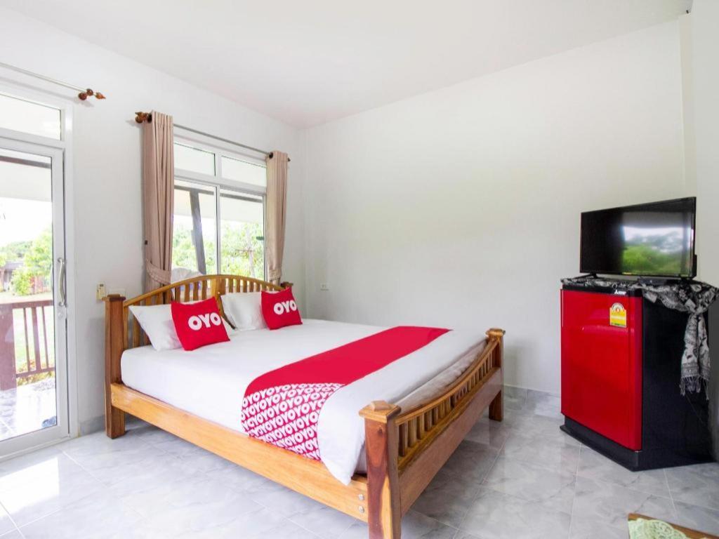 Oyo 999 Baan Pak Rom Ruen Hotell HHQ Eksteriør bilde