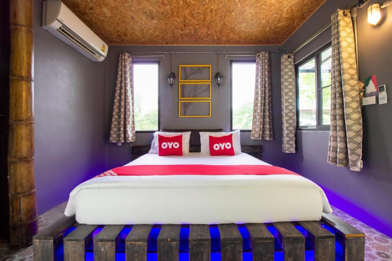 Oyo 999 Baan Pak Rom Ruen Hotell HHQ Eksteriør bilde